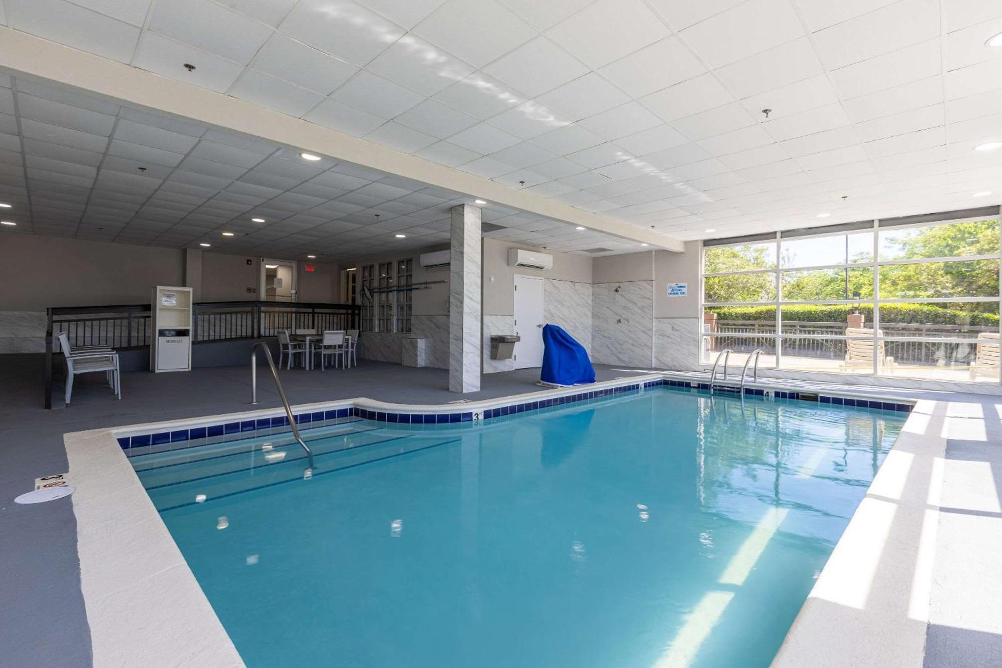 Country Inn & Suites By Radisson, Lake Norman Huntersville, Nc Esterno foto